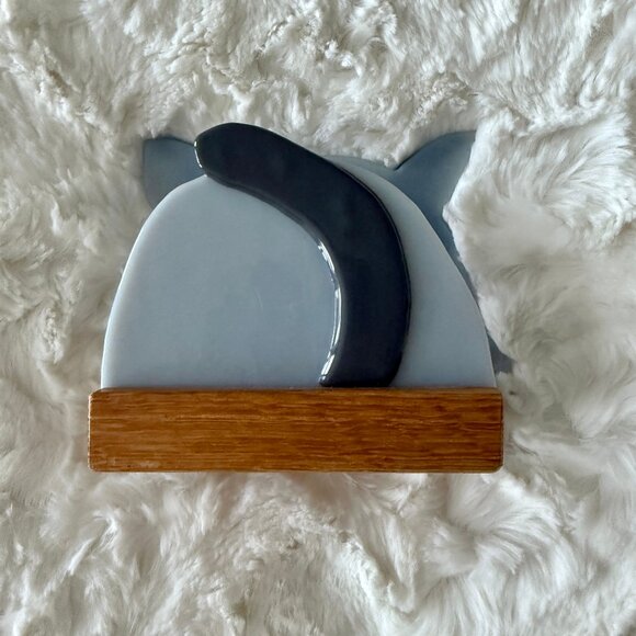 Artisan Handmade Fused Glass Cat Napkin Holder - Picture 2 of 4